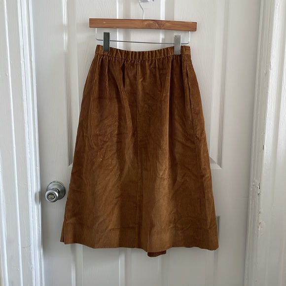 Vintage Pleated Chestnut Corduroy A-Line Midi Skirt - Picture 2 of 4